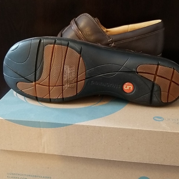 NWT Clarks Women's size 9 Wide Brown Loafers - Picture 8 of 12